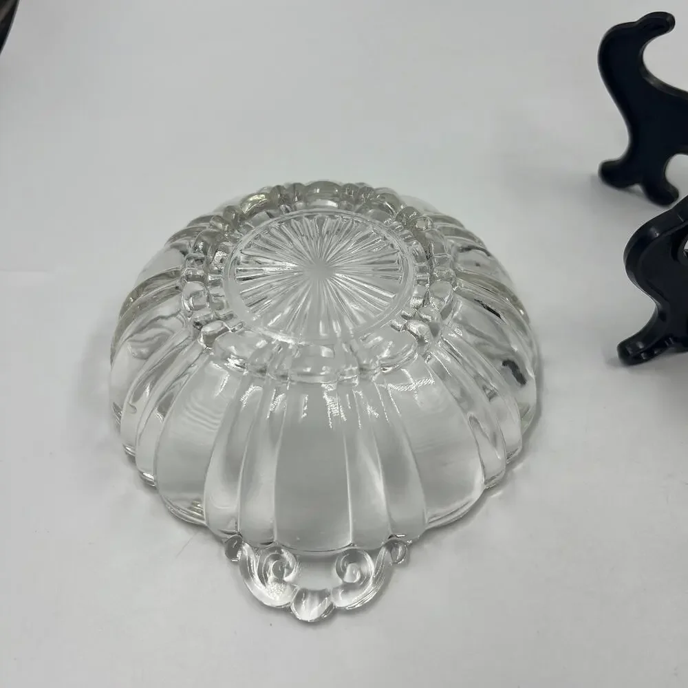 Vintage Clear Glass Textured Bowl Sea Shell Handles Candy Dish Serving‎ Bowl